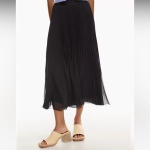 Wilfred Twirl Midi Skirt black pleated chiffon from Aritzia size M